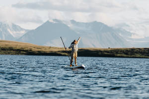 4k Tablet Paddleboard Wallpaper