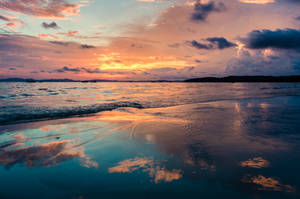 4k Ultra Hd Beach Reflected Sky Wallpaper