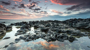 4k Ultra Hd Rocky Seashores Wallpaper