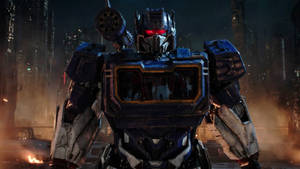 4k Ultra Hd Transformers Night City Wallpaper