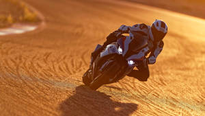 5k Hd Man In A Bmw Motorcycle Wallpaper