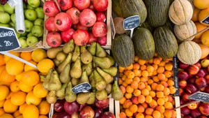 A Buzzing Local Farmers Market Packed With Fresh Produce Wallpaper