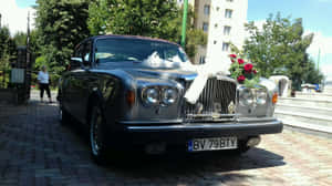 A Classic Bentley T2 In Pristine Condition Wallpaper