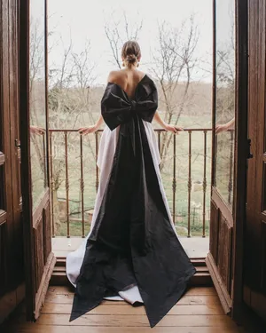 A Magical Moment At A Black And White Wedding Wallpaper