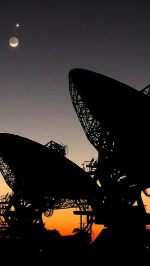 A Majestic Radio Telescope Scanning The Skies Wallpaper
