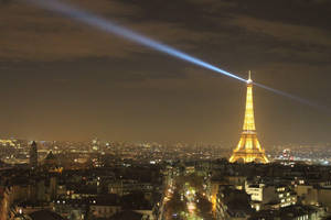 A Masterpiece Of Paris - The Eiffel Tower Wallpaper