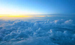 A Paradise Stretch Of Beach In The Maldives Wallpaper