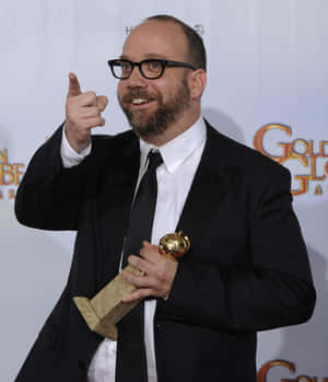 A Professional Photo Of Paul Giamatti Wallpaper