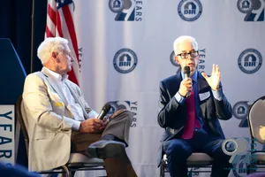 A Professional Portrait Of Governor Gray Davis Wallpaper