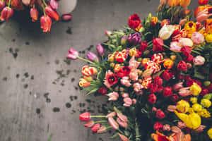 A Radiant Floral Arrangement Wallpaper