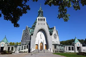 A Stunning Twilight View Of Trois Rivieres, Canada Wallpaper