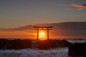 “a Symbol Of Shinto Spirituality - A Unesco World Heritage Site: The Torii Gate At Fushimi Inari Shrine In Japan” Wallpaper