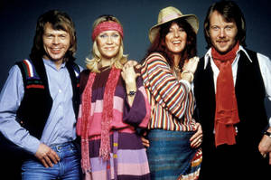 Abba In 1977 Fashion Wallpaper