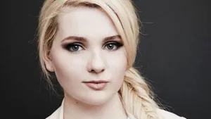 Abigail Breslin 2015 Summer Tca Event Wallpaper