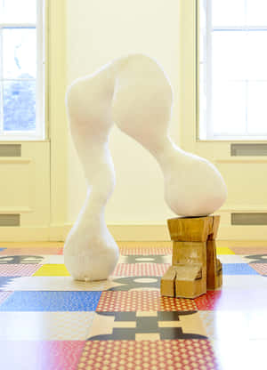 Abstract Sculpture Modern Art Gallery Wallpaper