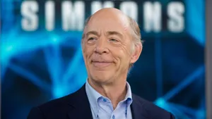 Academy Award Winning Actor J.k. Simmons Wallpaper