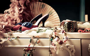 Accessorize To Perfection Wallpaper