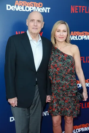 Acclaimed Actor Jeffrey Tambor At An Event Wallpaper