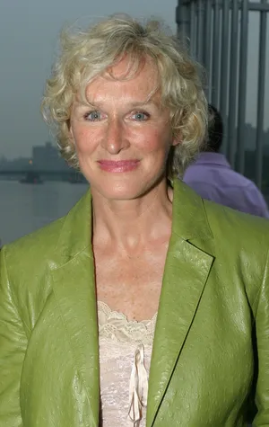 Acclaimed American Actress Glenn Close At An Exclusive Event Wallpaper