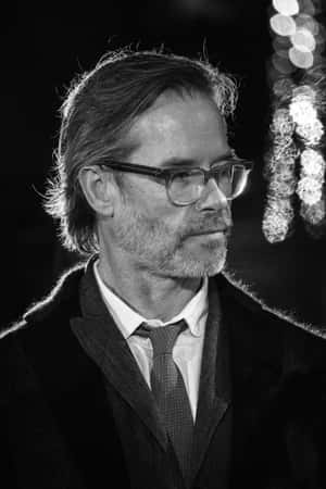 Actor Guy Pearce Wallpaper