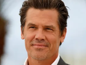 Actor Josh Brolin Striking A Dramatic Pose Wallpaper