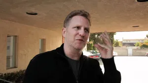 Actor Michael Rapaport Attending An Event Wallpaper
