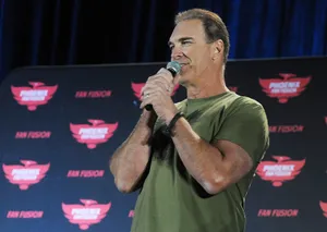 Actor Patrick Warburton Wallpaper