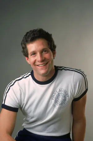 Actor Steve Guttenberg Wallpaper