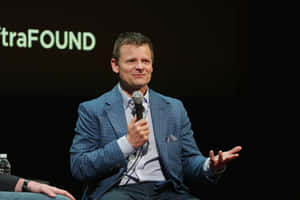 Actor Steve Zahn Poses For A Portrait Wallpaper