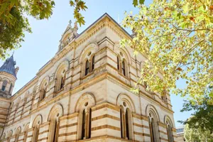 Adelaide State Library Exterior Wallpaper