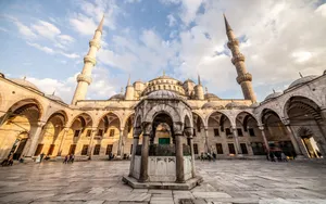 Admire The Captivating Beauty Of The Sultan Ahmed Mosque In Istanbul, Turkey Wallpaper