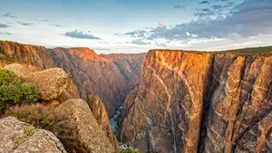 “admire The Majestic Beauty Of Black Canyon” Wallpaper