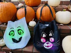 Adorable Trick Or Treat Bags To Complete Your Spooky Look Wallpaper