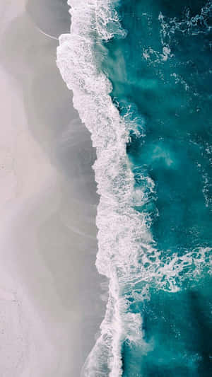 Aerial View Crashing Waves4 K U H D Wallpaper