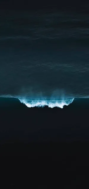 Aesthetic Blue Strong Wave Wallpaper
