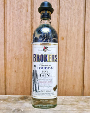 Aesthetic Display Of Brokers Premium London Dry Gin Wallpaper