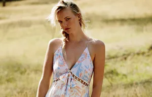 Aesthetic Portrait Of Renowned Model Gemma Ward Wallpaper