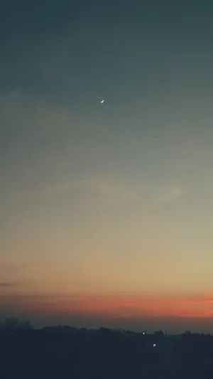 Aesthetic Sunset Sky With Crescent Moon Wallpaper