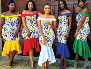 African Bridesmaids Traditional Outfits Wallpaper