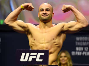 Aimed Fight Eddie Alvarez Sponge Wallpaper