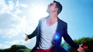 Akshay Kumar Under Sunlight Wallpaper