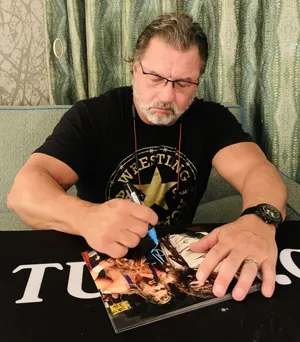 Al Snow Autograph Session Wallpaper