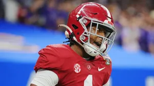 Alabama Football Player Helmet Wallpaper