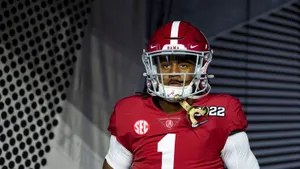 Alabama Football Player Portrait Wallpaper