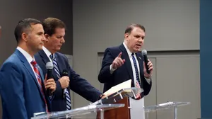 Alan Grayson Debate Election Wallpaper