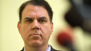 Alan Grayson Head Photoshoot Wallpaper
