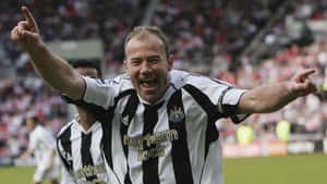 Alan Shearer Newcastle United Fc Football Striker Wallpaper