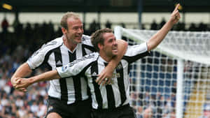 Alan Shearer With Michael Owen Wallpaper