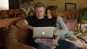 Alec Baldwin And Julianne Moore Wallpaper