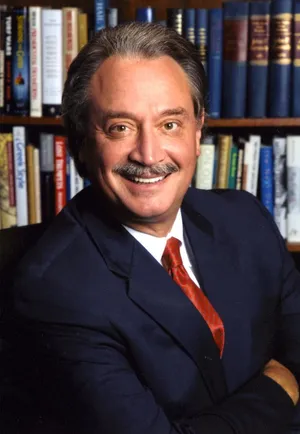 Alex Castellanos Portrait Wallpaper